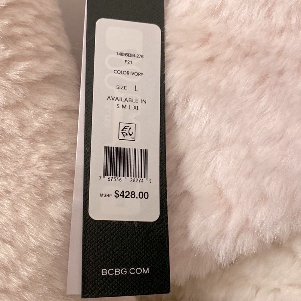 BCBG Faux Shearling Coat NEW - Picture 4 of 5